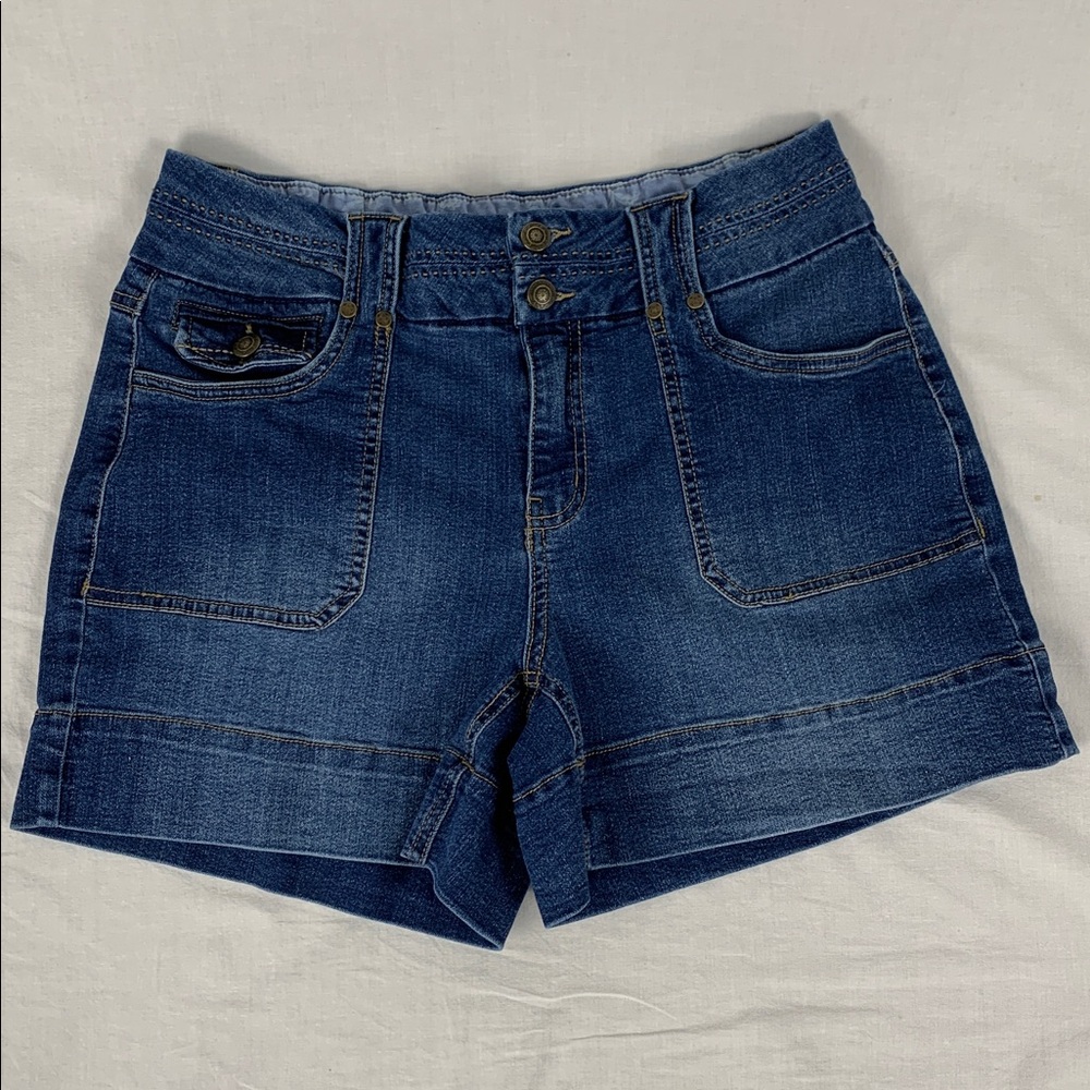 Blue Denim Jean Shorts Pockets Women Size 14 Vacation Boho